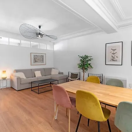 100m2 - Coeur De Montorgueil - 8pers